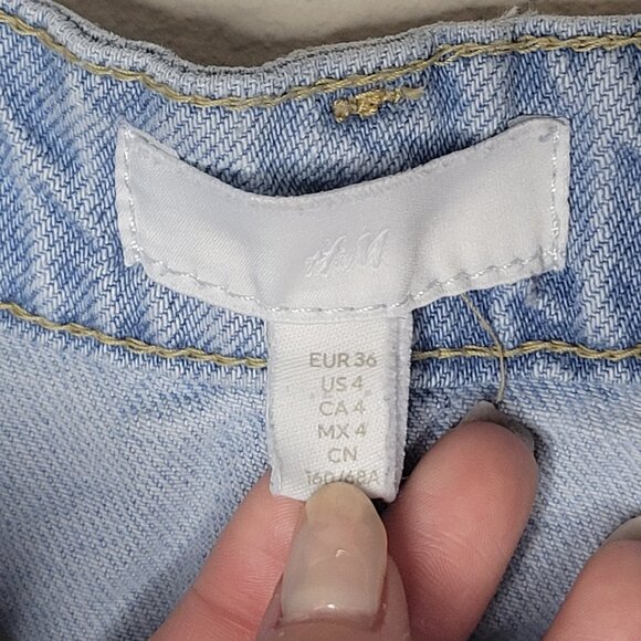 PICK 3 FOR $20 H&M Light Wash Blue Cut Off Denim High Rise Distress Shorts Sz 4 - Picture 3 of 7